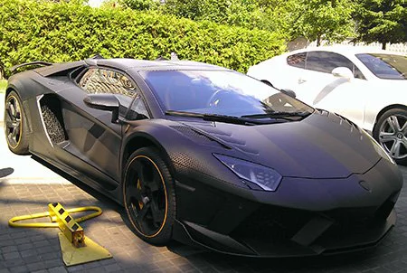 Қазақстандық магнаттың ұлы жаңа Lamborghini Carbonado көлігімен мақтанды (фото)