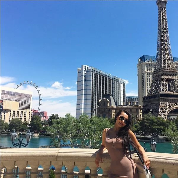 Жанар Дұғалованың “фигурасын” оқырмандар қызу талқылауда (фото)