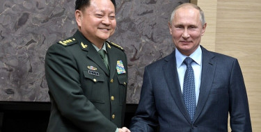 سي ءتسزينپيننىڭ قىتاي اسكەري باسشىلىعىن “تازالاۋى” نەنى بىلدىرەدى؟