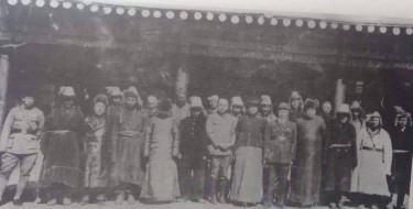 Tibet asqan köş ne sebepti bastaldı?