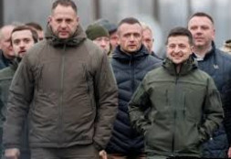 Зеленскийдің “жалғыз сенері әрі оң қолы”. Андрей Ермак кім?